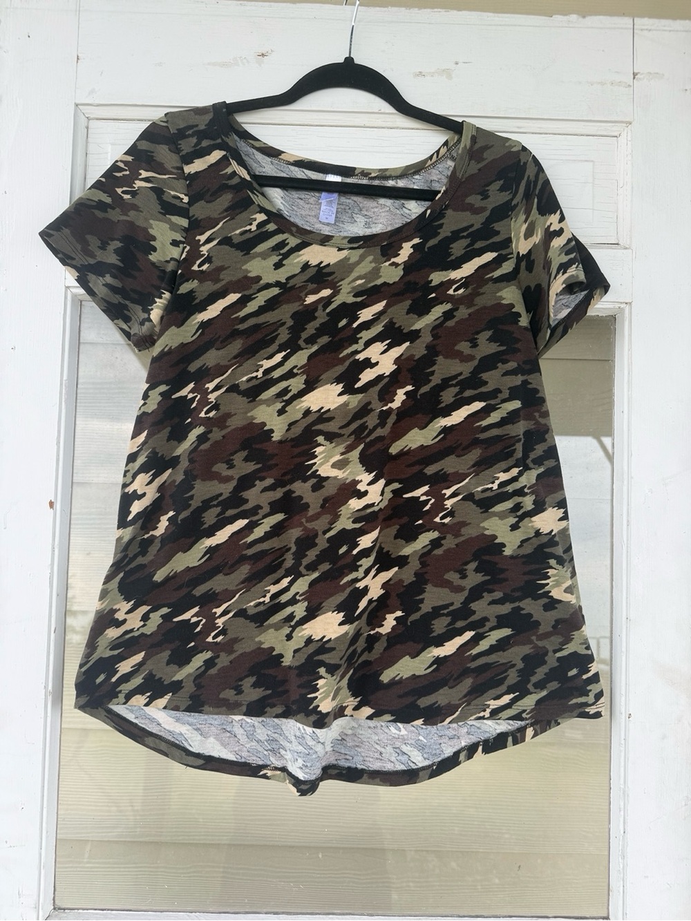LuLaRoe Camo Short Sleeve Scoop Neck Top - Olive, Brown, Cream, Black